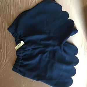 Made well scallop shorts royal blue NWT